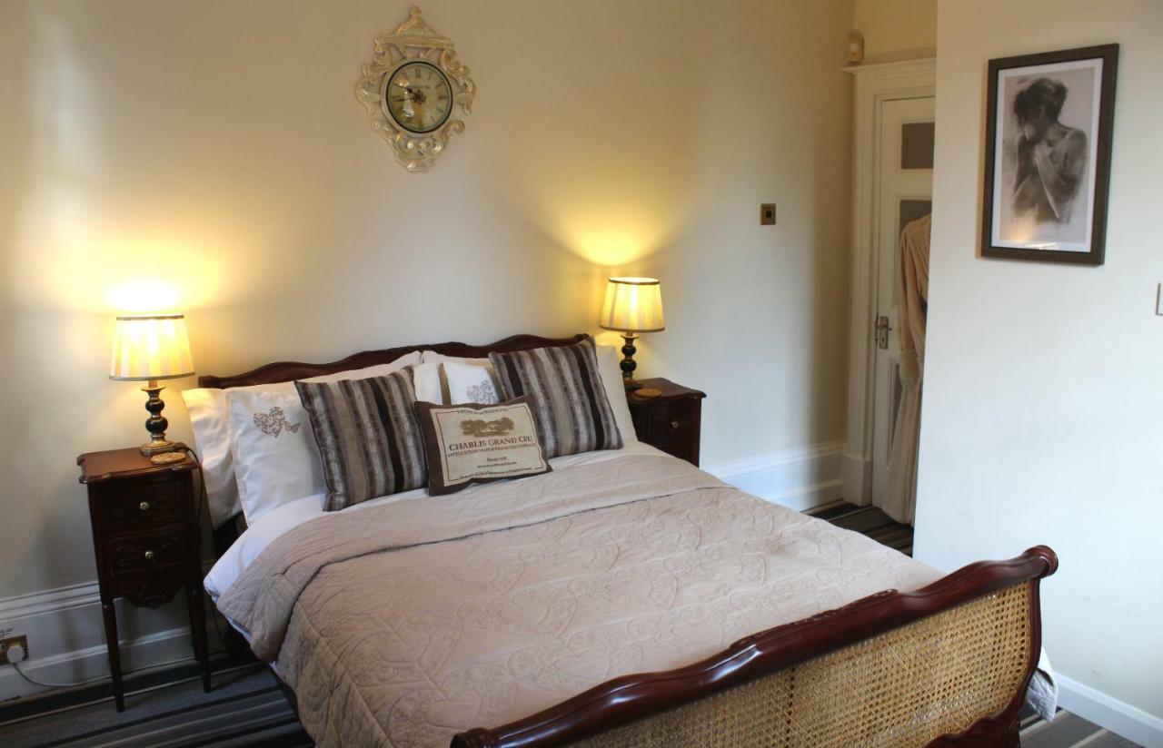 Holly House Bed And Breakfast And Apartments 赫里福德 外观 照片
