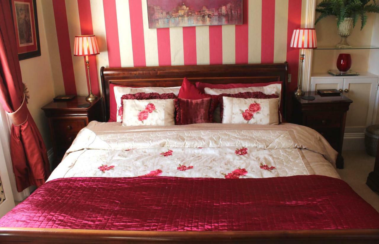 Holly House Bed And Breakfast And Apartments 赫里福德 外观 照片