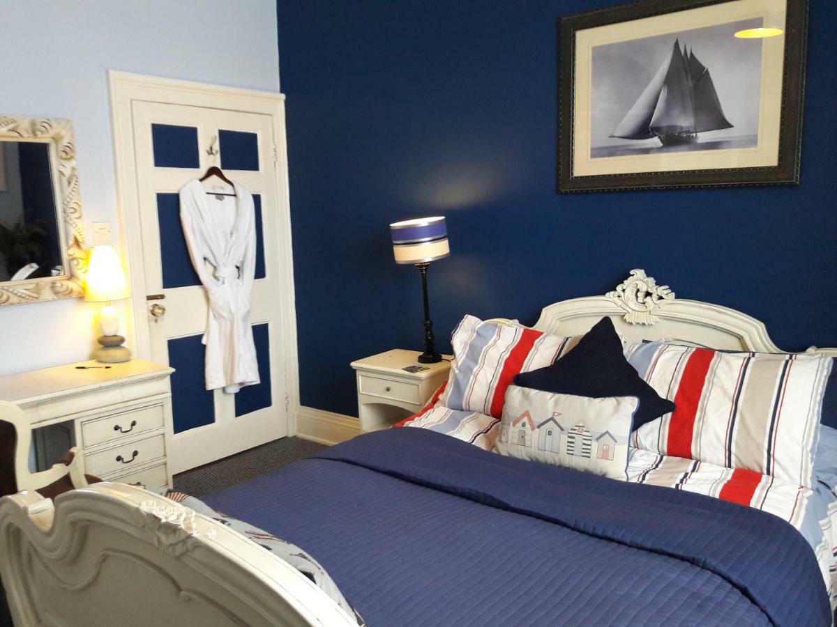 Holly House Bed And Breakfast And Apartments 赫里福德 外观 照片