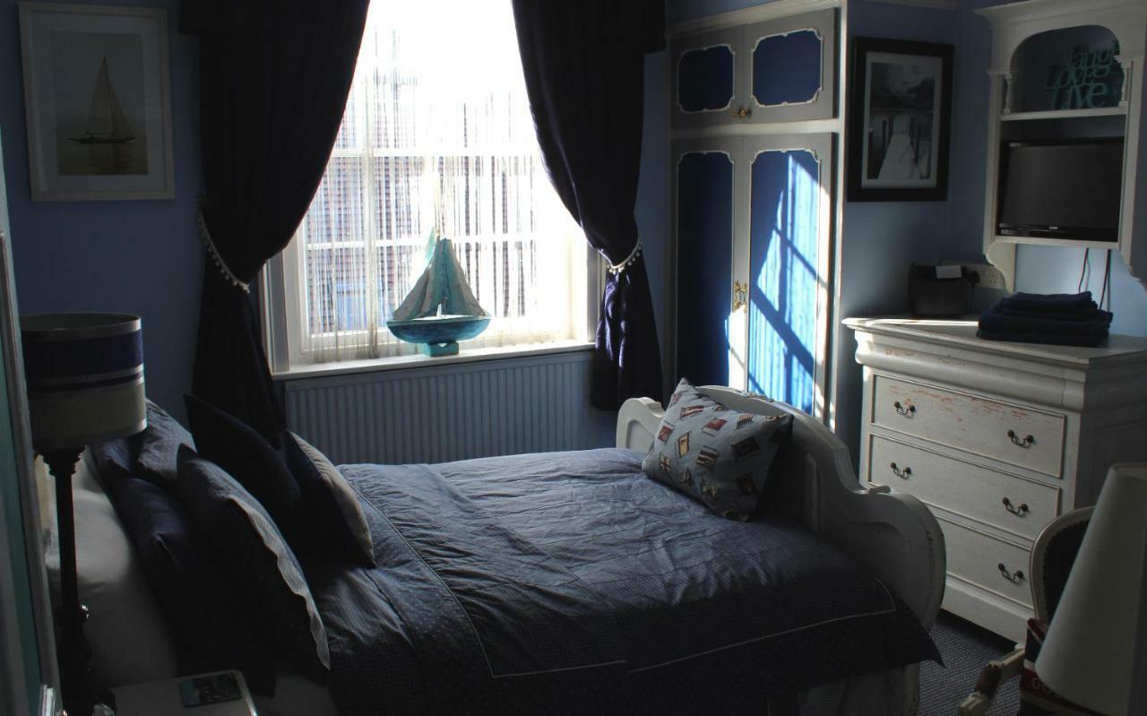 Holly House Bed And Breakfast And Apartments 赫里福德 外观 照片