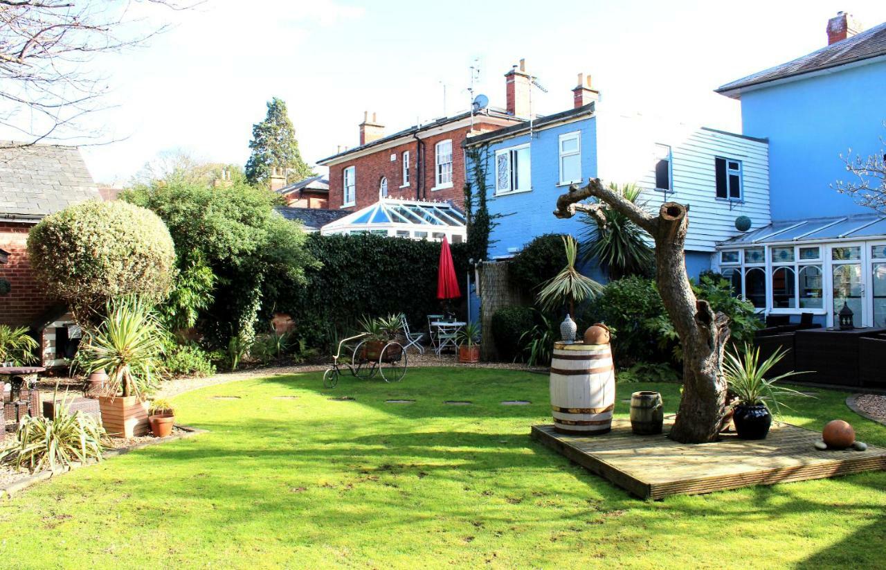 Holly House Bed And Breakfast And Apartments 赫里福德 外观 照片